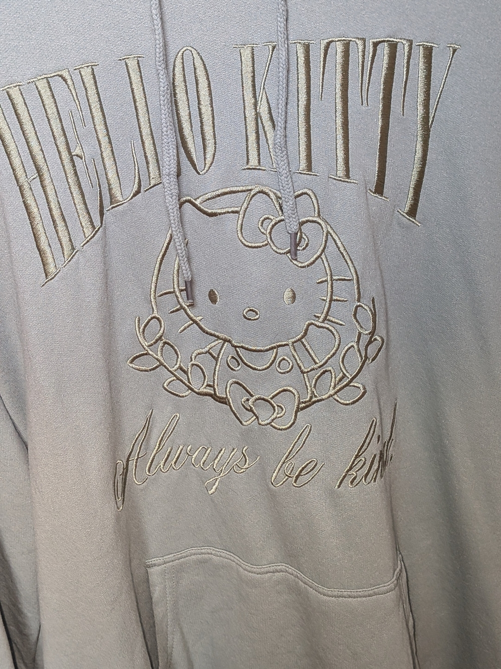 Hello Kitty Always Be Kind Hoodie 2XL Sage Green Embroidered Sanrio Sweatshirt - Picture 2 of 5